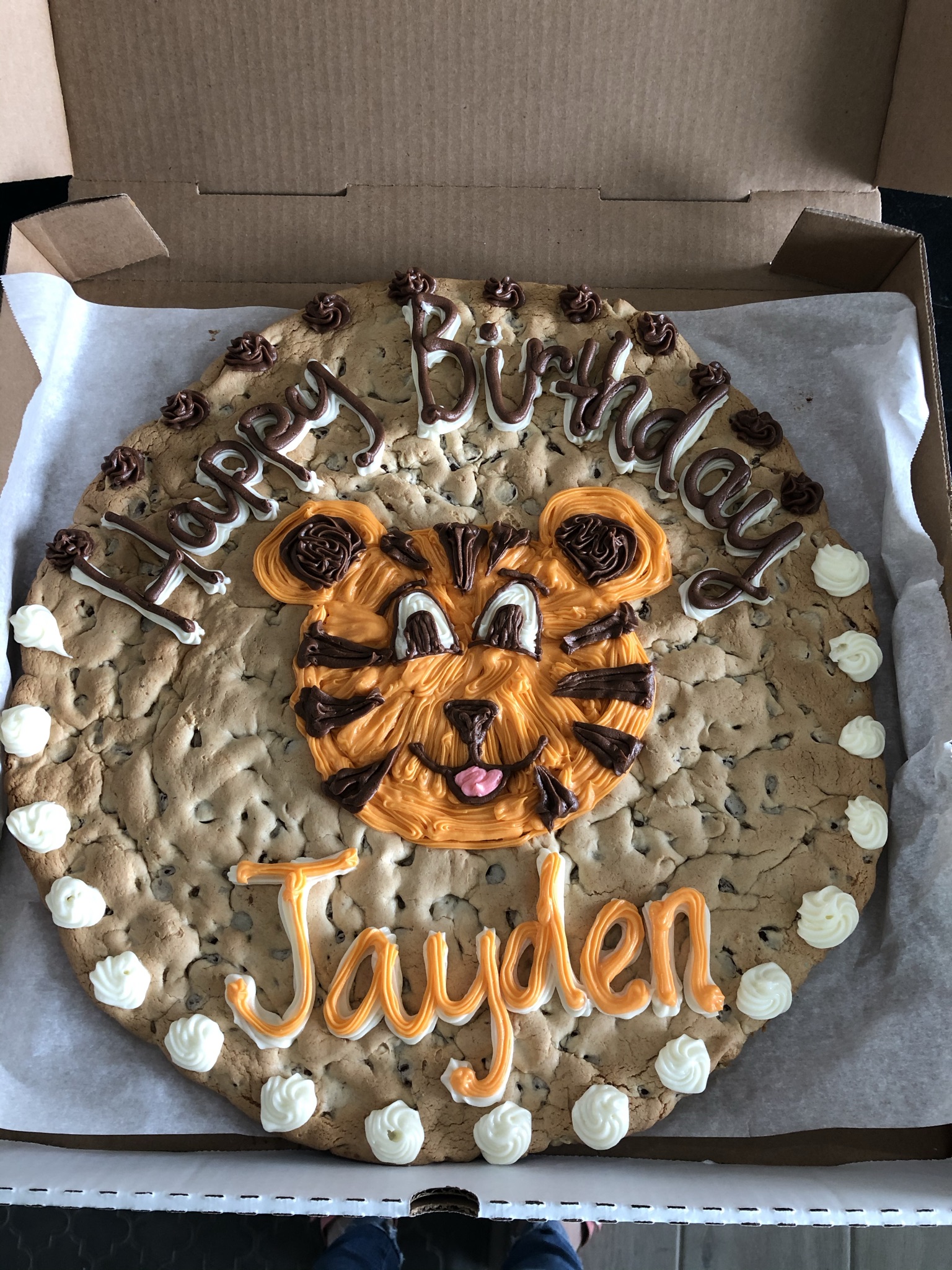 16″ Round Cookie Cake – CJ's Cookie Counter